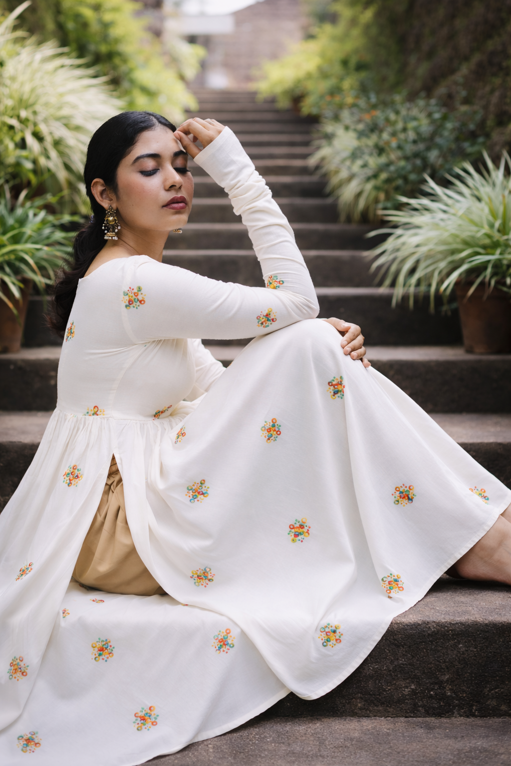 NYRAIA APPARELS Gulnar Aaina Kurti